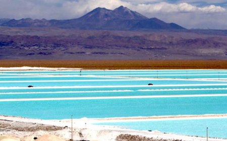 EU inks deal with Chile to boost access to battery metals, renewables