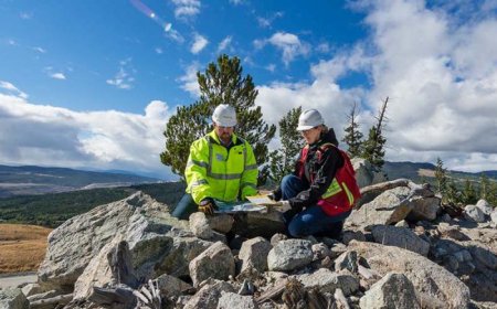 The latest on the Teck saga: Top shareholder backs Glencore takeover