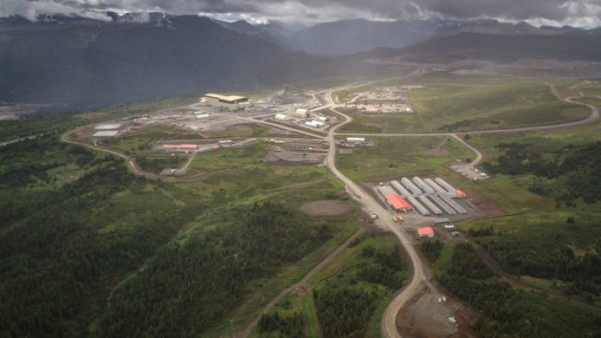 Newcrest, Newmont set to talk as Newcrest outlines more mining potential