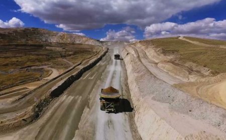 Peru votes to extend informal mining permits for six more months