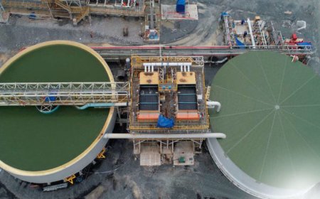 Cobre Panama opens door to public in bid to draw support for restart