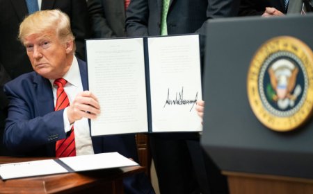 Trump signs executive order boosting deep-sea mining industry
